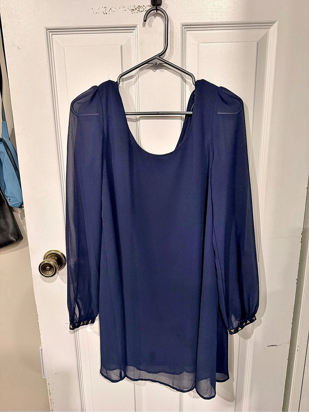 Long Sleeve Blouse in Blue Like New